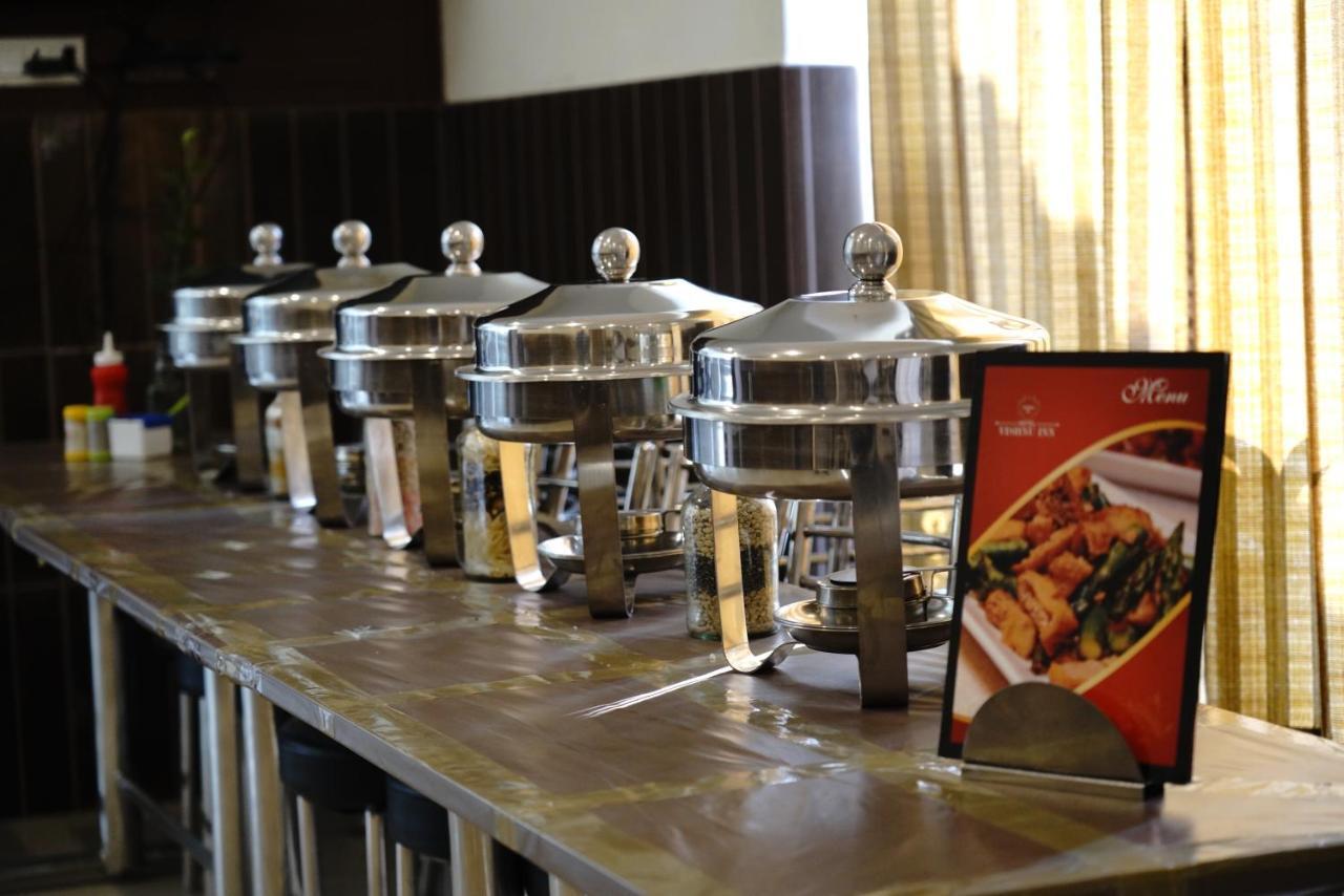 Hotel Vishnu Inn Dehradun Dış mekan fotoğraf